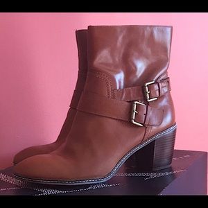 Anne Klein Ankle Boots in Cognac. Women’s size 10